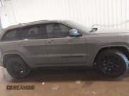 ✅ 2021 Jeep Grand Cherokee Laredo X • VIN: 1C4RJFAG1MC622226 • Lot: 43480425. Listed on IAAI with 82,612 mi. Free auction sales archive from the USA and detailed vehicle history report at DreamBid. Image 14.