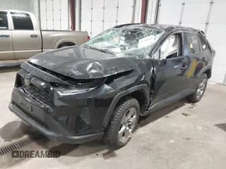 ✅ 2024 Toyota RAV4 XLE • VIN: 2T3P1RFV1RW457492 • Лот: 43498968. Опубликован ранее на IAAI с пробегом 60 550 миль. Бесплатный доступ к архиву аукционных продаж из США и подробный отчёт об истории автомобиля на DreamBid. Изображение 2.