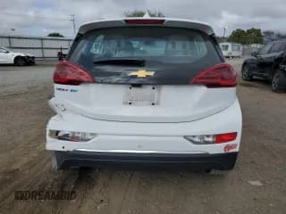 ✅ 2017 Chevrolet Bolt EV Premier • VIN: 1G1FX6S04H4135999 • Lot: 52772724. Wystawiony na Copart z przebiegiem 17 209 mil. Bezpłatny archiwum sprzedaży aukcyjnych z USA i szczegółowy raport historii pojazdu na DreamBid. Zdjęcie 6.