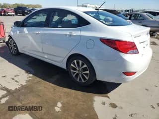 ✅ 2017 Hyundai Accent SE • VIN: KMHCT4AE2HU373935 • Лот: 71674343. Опубликован ранее на Copart с пробегом 96 572 миль. Бесплатный доступ к архиву аукционных продаж из США и подробный отчёт об истории автомобиля на DreamBid. Изображение 2.