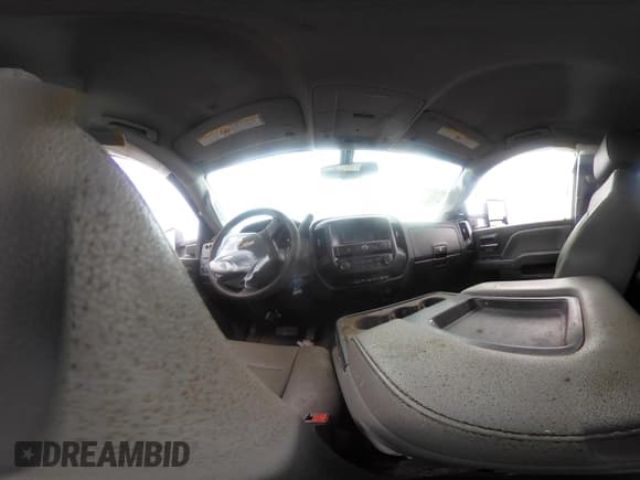 ✅ 2018 Chevrolet Silverado 2500HD Work Truck • VIN: 1GC2CUEG2JZ298724 • Lot: 41429359. Wystawiony na IAAI z przebiegiem Nie podano. Bezpłatny archiwum sprzedaży aukcyjnych z USA i szczegółowy raport historii pojazdu na DreamBid. Zdjęcie 21.