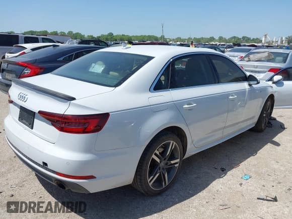 ✅ 2018 Audi A4 Premium Plus • VIN: WAULMAF45JA188122 • Lot: 42007193. Listed on IAAI with 56,973 mi. Free auction sales archive from the USA and detailed vehicle history report at DreamBid. Image 4.