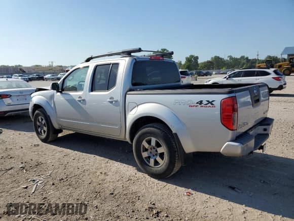 ✅ 2012 Nissan Frontier Pro-4X • VIN: 1N6AD0EV3CC405900 • Lot: 63515115. Listed on Copart with 61,015 mi. Free auction sales archive from the USA and detailed vehicle history report at DreamBid. Image 2.