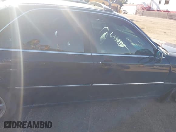 ✅ 2002 Acura RL • VIN: JH4KA96542C008079 • Lot: 43054296. Listed on IAAI with 131,441 mi. Free auction sales archive from the USA and detailed vehicle history report at DreamBid. Image 13.