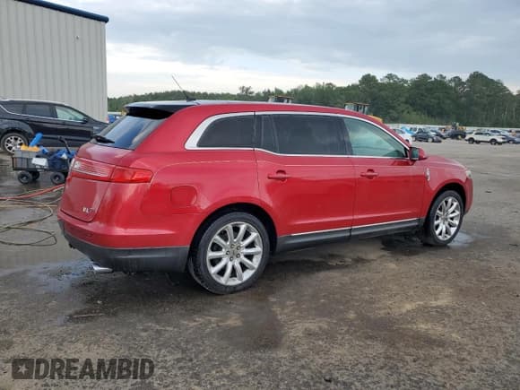 ✅ 2010 Lincoln MKT • VIN: 2LMHJ5FR8ABJ15089 • Lot: 56977415. Listed on Copart with 196,378 mi. Free auction sales archive from the USA and detailed vehicle history report at DreamBid. Image 3.