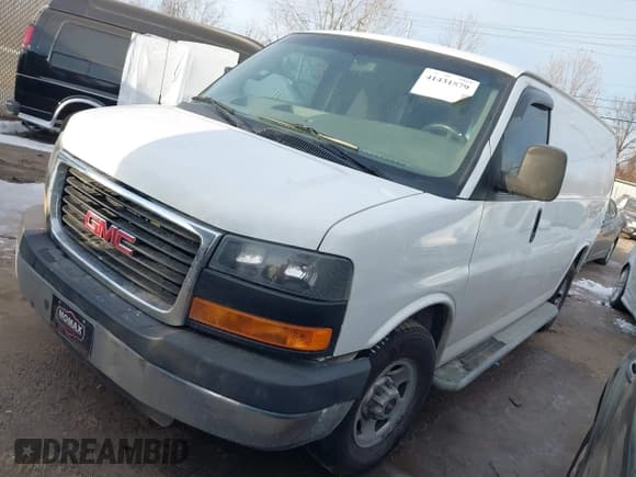✅ 2016 GMC Savana Cargo • VIN: 1GTW7AFF0G1903017 • Лот: 41431579. Опубликован ранее на IAAI с пробегом 232 985 миль. Бесплатный доступ к архиву аукционных продаж из США и подробный отчёт об истории автомобиля на DreamBid. Изображение 17.