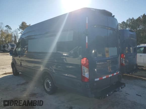 ✅ 2020 Ford Transit Cargo • VIN: 1FTBR3X83LKB04020 • Lot: 86462215. Listed on Copart with 47,765 mi. Free auction sales archive from the USA and detailed vehicle history report at DreamBid. Image 2.
