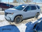 ✅ 2024 Honda Pilot Sport • VIN: 5FNYG1H39RB027750 • Lot: 41377601. Listed on IAAI with 8,569 mi. Free auction sales archive from the USA and detailed vehicle history report at DreamBid. Image 2.