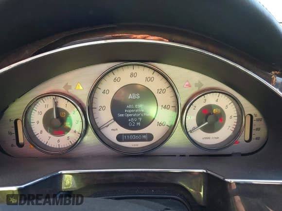 ✅ 2009 Mercedes-Benz CLS 550 • VIN: WDDDJ72X09A142976 • Лот: 43721966. Опубликован ранее на IAAI с пробегом 110 360 миль. Бесплатный доступ к архиву аукционных продаж из США и подробный отчёт об истории автомобиля на DreamBid. Изображение 7.