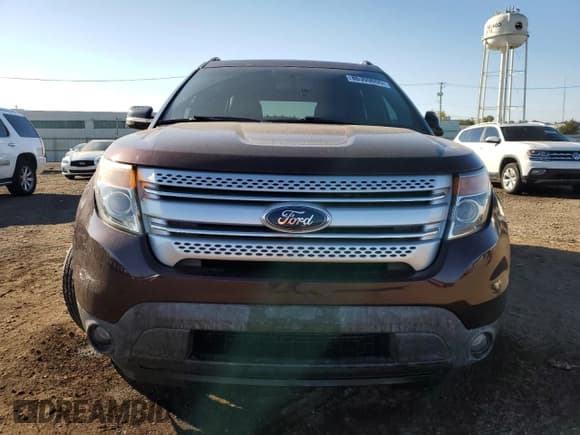 ✅ 2012 Ford Explorer XLT • VIN: 1FMHK8D87CGA93344 • Lot: 86309655. Listed on Copart with 102,839 mi. Free auction sales archive from the USA and detailed vehicle history report at DreamBid. Image 5.