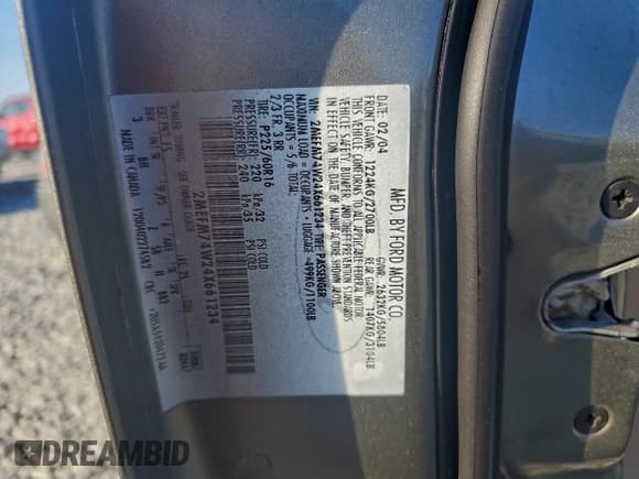 ✅ 2004 Mercury Grand Marquis GS • VIN: 2MEFM74W24X661234 • Лот: 93932285. Опубликован ранее на Copart с пробегом 92 952 миль. Бесплатный доступ к архиву аукционных продаж из США и подробный отчёт об истории автомобиля на DreamBid. Изображение 12.