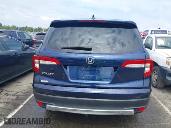 ✅ 2019 Honda Pilot EX-L • VIN: 5FNYF5H51KB038629 • Lot: 43342079. Listed on IAAI with 53,948 mi. Free auction sales archive from the USA and detailed vehicle history report at DreamBid. Image 16.