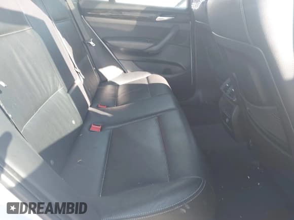 ✅ 2013 BMW X3 xDrive28i • VIN: 5UXWX9C50D0A14960 • Лот: 43661758. Опубликован ранее на IAAI с пробегом 110 664 миль. Бесплатный доступ к архиву аукционных продаж из США и подробный отчёт об истории автомобиля на DreamBid. Изображение 8.