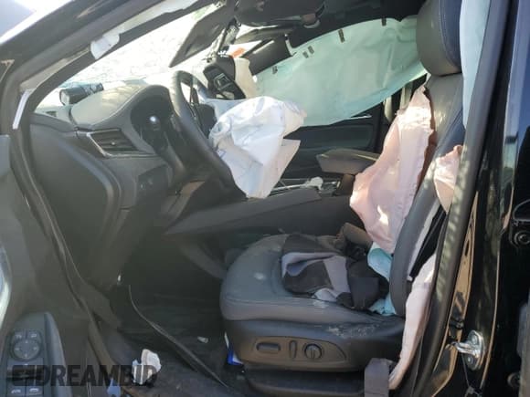 ✅ 2024 Buick Enclave Essence • VIN: 5GAERBKW6RJ114604 • Lot: 71088624. Listed on Copart with Not provided. Free auction sales archive from the USA and detailed vehicle history report at DreamBid. Image 7.