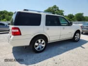 ✅ 2008 Ford Expedition Limited • VIN: 1FMFU205X8LA51775 • Lot: 60281545. Wystawiony na Copart z przebiegiem 157 354 mil. Bezpłatny archiwum sprzedaży aukcyjnych z USA i szczegółowy raport historii pojazdu na DreamBid. Zdjęcie 3.