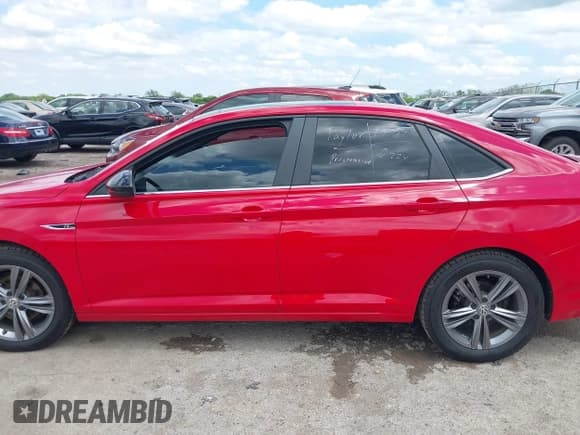 ✅ 2020 Volkswagen Jetta S • VIN: 3VWCB7BU7LM048500 • Лот: 42023448. Опубликован ранее на IAAI с пробегом 69 926 миль. Бесплатный доступ к архиву аукционных продаж из США и подробный отчёт об истории автомобиля на DreamBid. Изображение 14.