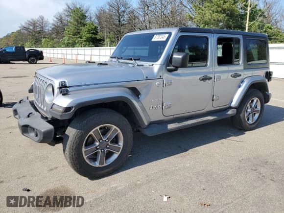 ✅ 2018 Jeep Wrangler Unlimited Sahara • VIN: 1C4HJXEG4JW175414 • Лот: 61767045. Опубликован ранее на Copart с пробегом 108 902 миль. Бесплатный доступ к архиву аукционных продаж из США и подробный отчёт об истории автомобиля на DreamBid. Изображение 1.