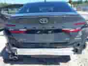 2025 Toyota Camry LE z VIN 4T1DAACKXSU524698, wystawiony jako IAAI lot #43123707 z przebiegiem 43 981 mil mil oraz . Historia ofert i sprzedaży dostępna na DreamBid. Obrazek 6.