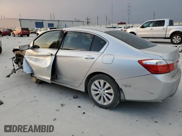 ✅ 2014 Honda Accord EX-L • VIN: 1HGCR3F88EA028293 • Lot: 82728555. Listed on Copart with Not provided. Free auction sales archive from the USA and detailed vehicle history report at DreamBid. Image 2.