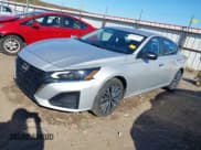 ✅ 2024 Nissan Altima SV • VIN: 1N4BL4DV3RN420712 • Lot: 43598094. Listed on IAAI with 28,173 mi. Free auction sales archive from the USA and detailed vehicle history report at DreamBid. Image 2.