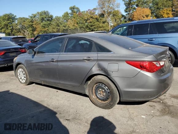 ✅ 2011 Hyundai Sonata GLS • VIN: 5NPEB4AC5BH266717 • Lot: 77600934. Listed on Copart with 162,396 mi. Free auction sales archive from the USA and detailed vehicle history report at DreamBid. Image 2.