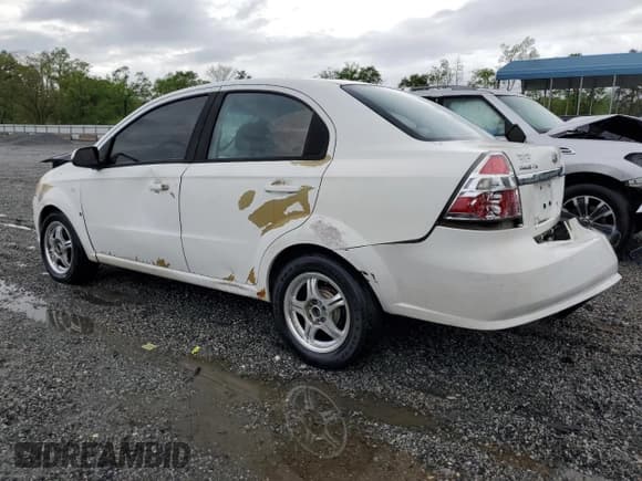 ✅ 2007 Chevrolet Aveo LS • VIN: KL1TD56617B044721 • Lot: 51772795. Wystawiony na Copart z przebiegiem 249 689 mil. Bezpłatny archiwum sprzedaży aukcyjnych z USA i szczegółowy raport historii pojazdu na DreamBid. Zdjęcie 2.
