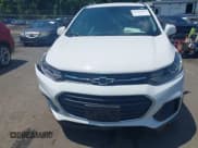 ✅ 2020 Chevrolet Trax LT • VIN: 3GNCJPSB9LL320434 • Lot: 42697879. Wystawiony na IAAI z przebiegiem 30 679 mil. Bezpłatny archiwum sprzedaży aukcyjnych z USA i szczegółowy raport historii pojazdu na DreamBid. Zdjęcie 12.