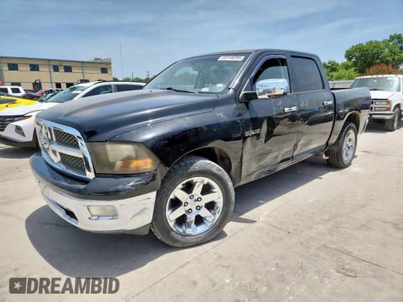 2009 Dodge 1500 Laramie z VIN 1D3HB13T49S736019, wystawiony jako Copart lot #65148295 z przebiegiem Nie podano mil oraz Szkoda całkowita • Salvage title. Historia ofert i sprzedaży dostępna na DreamBid. Obrazek 1.