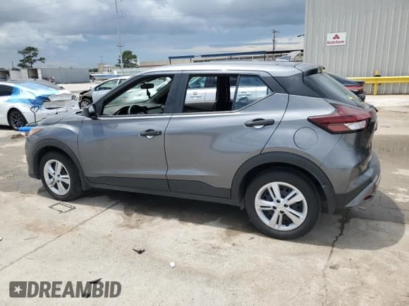 ✅ 2024 Nissan Kicks S • VIN: 3N1CP5BV0RL557850 • Лот: 67386415. Опубликован ранее на Copart с пробегом Не указан. Бесплатный доступ к архиву аукционных продаж из США и подробный отчёт об истории автомобиля на DreamBid. Изображение 2.