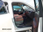 ✅ 2015 Chevrolet Tahoe LTZ • VIN: 1GNSCCKC8FR689368 • Lot: 43283076. Listed on IAAI with 164,600 mi. Free auction sales archive from the USA and detailed vehicle history report at DreamBid. Image 5.