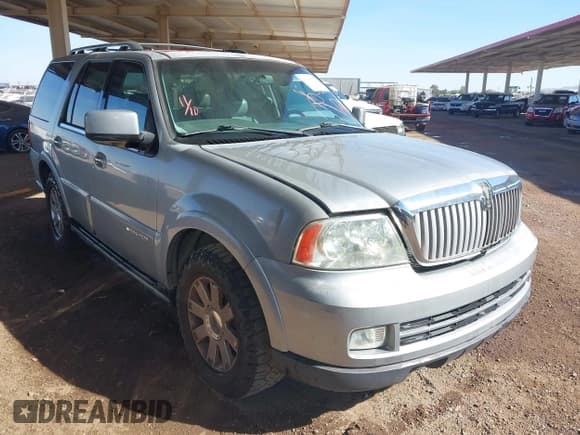 ✅ 2006 Lincoln Navigator Luxury • VIN: 5LMFU27596LJ12405 • Lot: 43668679. Listed on IAAI with 228,155 mi. Free auction sales archive from the USA and detailed vehicle history report at DreamBid. Image 1.