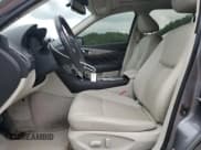 ✅ 2017 Infiniti Q50 Premium • VIN: JN1EV7AR6HM838649 • Лот: 64727225. Опубликован ранее на Copart с пробегом 136 200 миль. Бесплатный доступ к архиву аукционных продаж из США и подробный отчёт об истории автомобиля на DreamBid. Изображение 7.