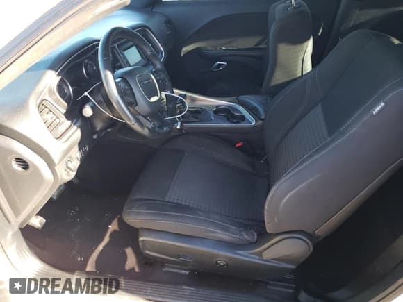 ✅ 2017 Dodge Challenger SXT • VIN: 2C3CDZAG7HH558683 • Lot: 36436673. Wystawiony na Copart z przebiegiem 130 623 mil. Bezpłatny archiwum sprzedaży aukcyjnych z USA i szczegółowy raport historii pojazdu na DreamBid. Zdjęcie 7.