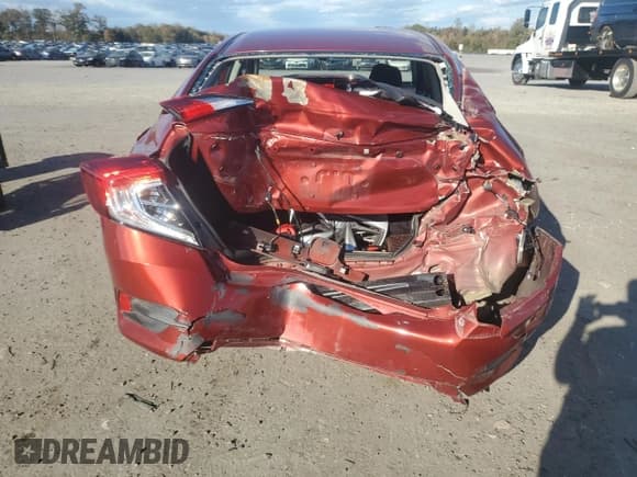 ✅ 2021 Honda Civic LX • VIN: 2HGFC2F66MH540724 • Лот: 87196245. Опубликован ранее на Copart с пробегом 46 853 миль. Бесплатный доступ к архиву аукционных продаж из США и подробный отчёт об истории автомобиля на DreamBid. Изображение 6.