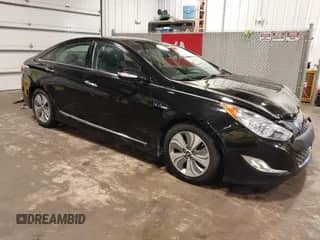 2015 Hyundai Sonata Limited с VIN KMHEC4A40FA122071, выставлен на аукционе IAAI как лот 42569040 с пробегом 135 081 миль миль и . История ставок и продаж доступна на DreamBid. Изображение 1.