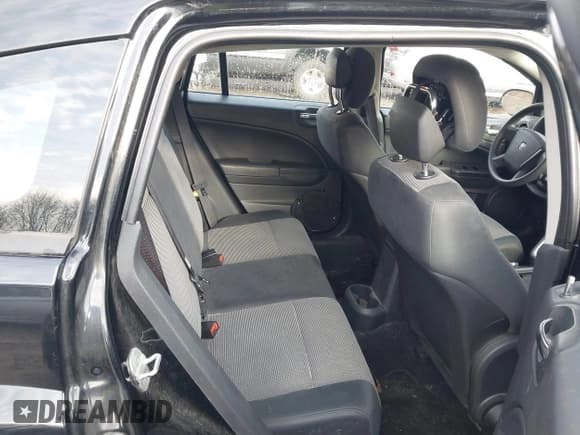 ✅ 2012 Dodge Caliber SXT • VIN: 1C3CDWDA3CD529189 • Lot: 43502585. Listed on IAAI with 181,935 mi. Free auction sales archive from the USA and detailed vehicle history report at DreamBid. Image 8.