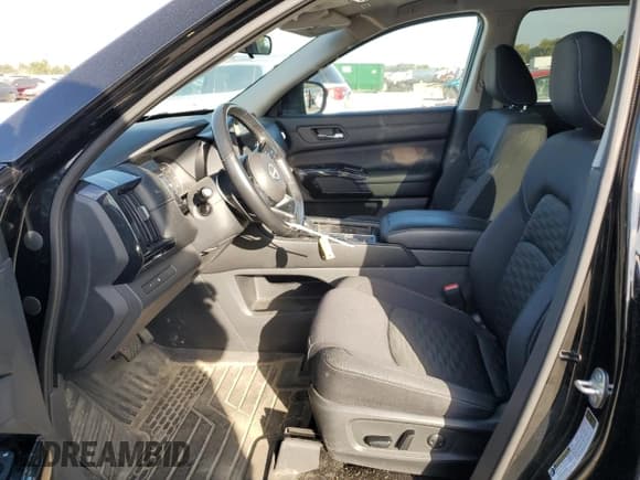 ✅ 2022 Nissan Pathfinder SV • VIN: 5N1DR3BA5NC231413 • Lot: 83839105. Listed on Copart with 84,028 mi. Free auction sales archive from the USA and detailed vehicle history report at DreamBid. Image 7.
