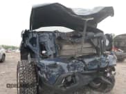 ✅ 2019 Chevrolet Silverado 1500 RST • VIN: 1GCRYEED4KZ366647 • Lot: 42381480. Wystawiony na IAAI z przebiegiem 66 245 mil. Bezpłatny archiwum sprzedaży aukcyjnych z USA i szczegółowy raport historii pojazdu na DreamBid. Zdjęcie 18.