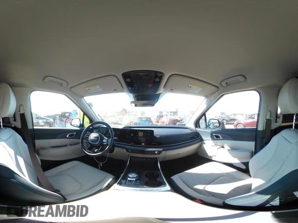 ✅ 2026 Kia Carnival EX • VIN: KNDNC5KAXT6087620 • Lot: 43203434. Wystawiony na IAAI z przebiegiem 1 518 mil. Bezpłatny archiwum sprzedaży aukcyjnych z USA i szczegółowy raport historii pojazdu na DreamBid. Zdjęcie 18.