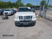 ✅ 2010 Ford Explorer Sport Trac XLT • VIN: 1FMEU3BE4AUF03511 • Lot: 42998507. Wystawiony na IAAI z przebiegiem 272 802 mil. Bezpłatny archiwum sprzedaży aukcyjnych z USA i szczegółowy raport historii pojazdu na DreamBid. Zdjęcie 12.