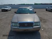 ✅ 2005 Mercury Grand Marquis LS Premium • VIN: 2MEFM75W35X634818 • Lot: 42937860. Listed on IAAI with 187,903 mi. Free auction sales archive from the USA and detailed vehicle history report at DreamBid. Image 6.