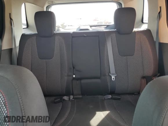 ✅ 2017 GMC Terrain SLE • VIN: 2GKALNEK8H6324503 • Лот: 81627445. Опубликован ранее на Copart с пробегом 88 797 миль. Бесплатный доступ к архиву аукционных продаж из США и подробный отчёт об истории автомобиля на DreamBid. Изображение 10.