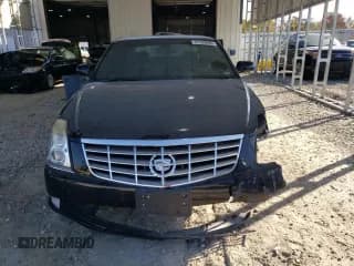 ✅ 2006 Cadillac DTS 1SC • VIN: 1G6KD57Y26U217009 • Lot: 91789895. Wystawiony na Copart z przebiegiem 127 243 mil. Bezpłatny archiwum sprzedaży aukcyjnych z USA i szczegółowy raport historii pojazdu na DreamBid. Zdjęcie 5.