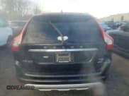 ✅ 2017 Volvo XC60 Dynamic • VIN: YV440MRR0H2071660 • Lot: 92214725. Listed on Copart with 100,583 mi. Free auction sales archive from the USA and detailed vehicle history report at DreamBid. Image 6.