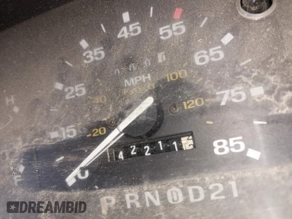 ✅ 1989 Ford Bronco • VIN: 1FMCU14T2KUC62086 • Lot: 42164399. Listed on IAAI with 42,211 mi. Free auction sales archive from the USA and detailed vehicle history report at DreamBid. Image 7.