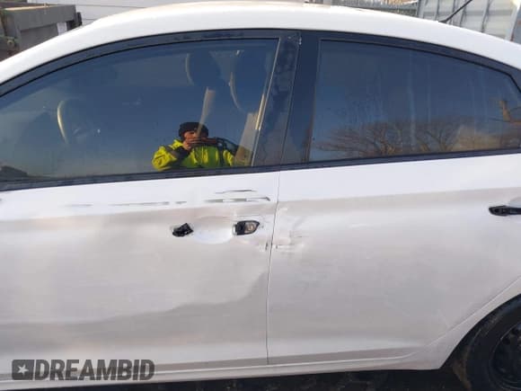 ✅ 2020 Hyundai Accent SE • VIN: 3KPC24A69LE096319 • Лот: 41354731. Опубликован ранее на IAAI с пробегом 108 712 миль. Бесплатный доступ к архиву аукционных продаж из США и подробный отчёт об истории автомобиля на DreamBid. Изображение 14.