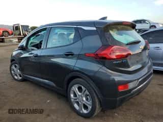 2021 Chevrolet Bolt EV 1LT z VIN 1G1FW6S09M4110528, wystawiony jako Copart lot #77596773 z przebiegiem 23 369 mil mil oraz . Historia ofert i sprzedaży dostępna na DreamBid. Obrazek 2.