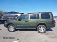 ✅ 2007 Jeep Commander Sport • VIN: 1J8HH48K67C533772 • Lot: 41033399. Listed on IAAI with 295,552 mi. Free auction sales archive from the USA and detailed vehicle history report at DreamBid. Image 14.