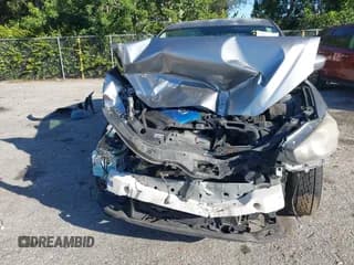 ✅ 2013 Mazda CX-5 Sport • VIN: JM3KE2BEXD0160785 • Lot: 43684133. Wystawiony na IAAI z przebiegiem 187 152 mil. Bezpłatny archiwum sprzedaży aukcyjnych z USA i szczegółowy raport historii pojazdu na DreamBid. Zdjęcie 6.