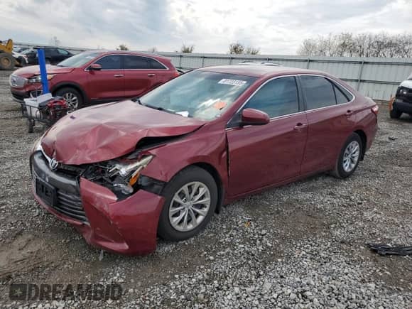 2015 Toyota Camry LE with VIN 4T1BF1FK0FU913716, listed as a Copart auction lot 81723155 with 128,231 mi miles and Salvage title. Bid and sale history available at DreamBid. Image 1.